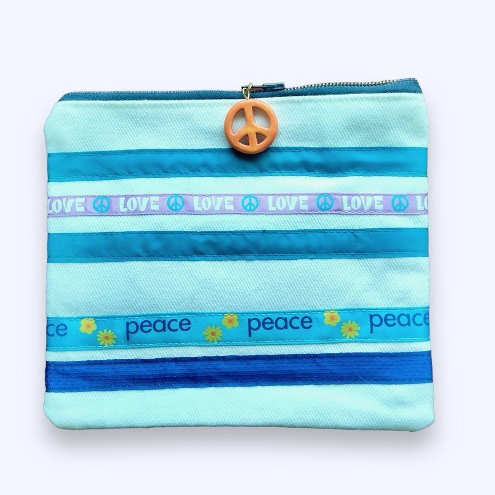 Peace and Love Small Makeup Bag Storage Pouch Cosmetic Clutch NEW Single only